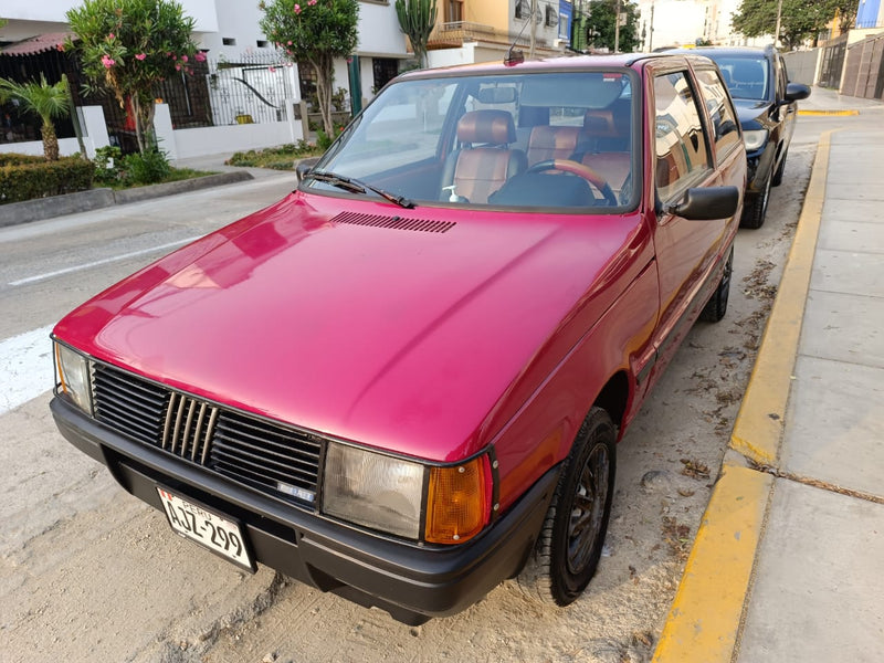 AUTO FIAT UNO MILLIE - 92 - ROJO - 4 CILINDROS - GASOLINERO