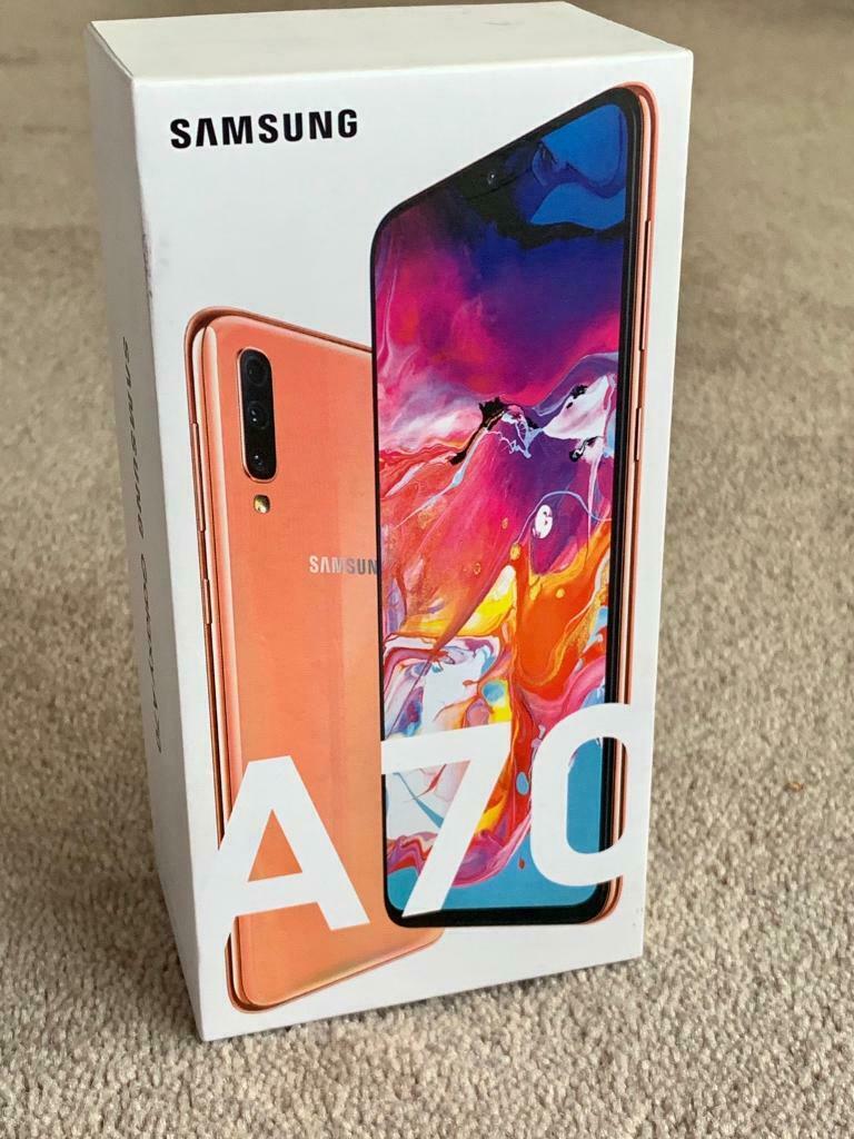 Samsung Galaxy A70 128GB DUOS GSM Android LTE